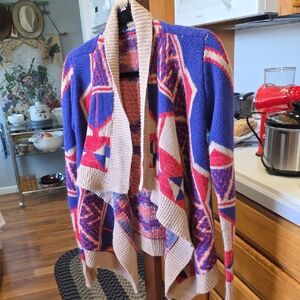 Charlotte Russe Blue and Red Patterned Cardigan